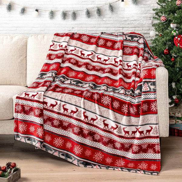 Christmas Reindeer Snowflake Throw Blanket, Red Winter Fleece 50X60